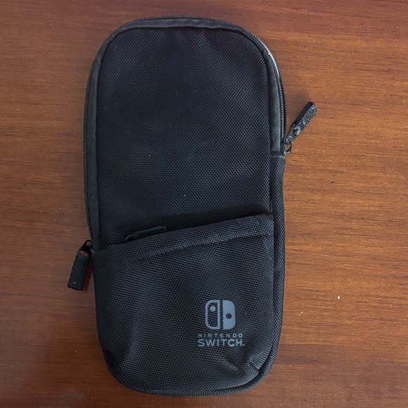 HORI Nintendo Switch Slim Tough Pouch Case - Black - Picture 1 of 7